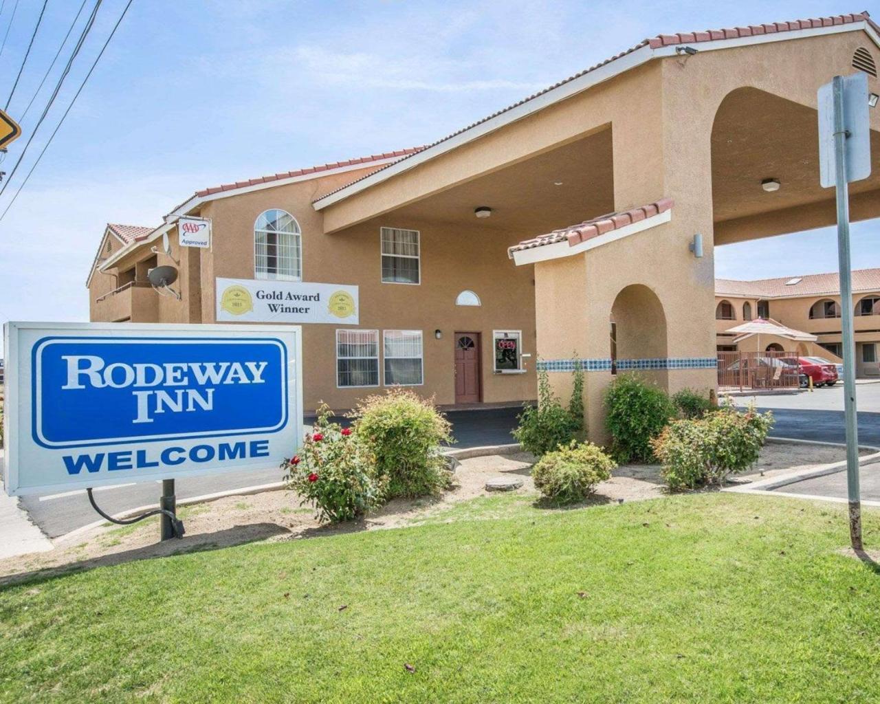 Rodeway Inn Делано Экстерьер фото